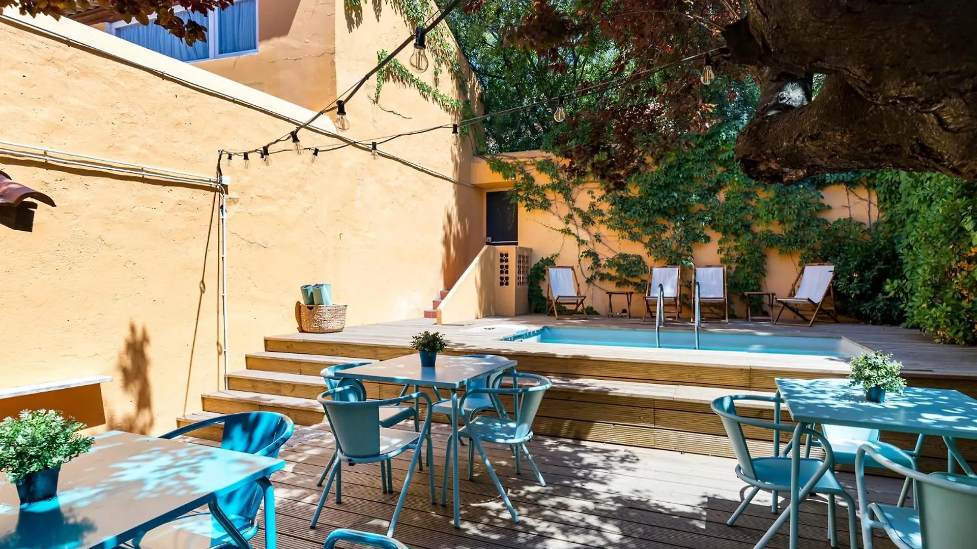 아파트 Metropolitan Living Lisbon - Janelas Verdes 포르투갈