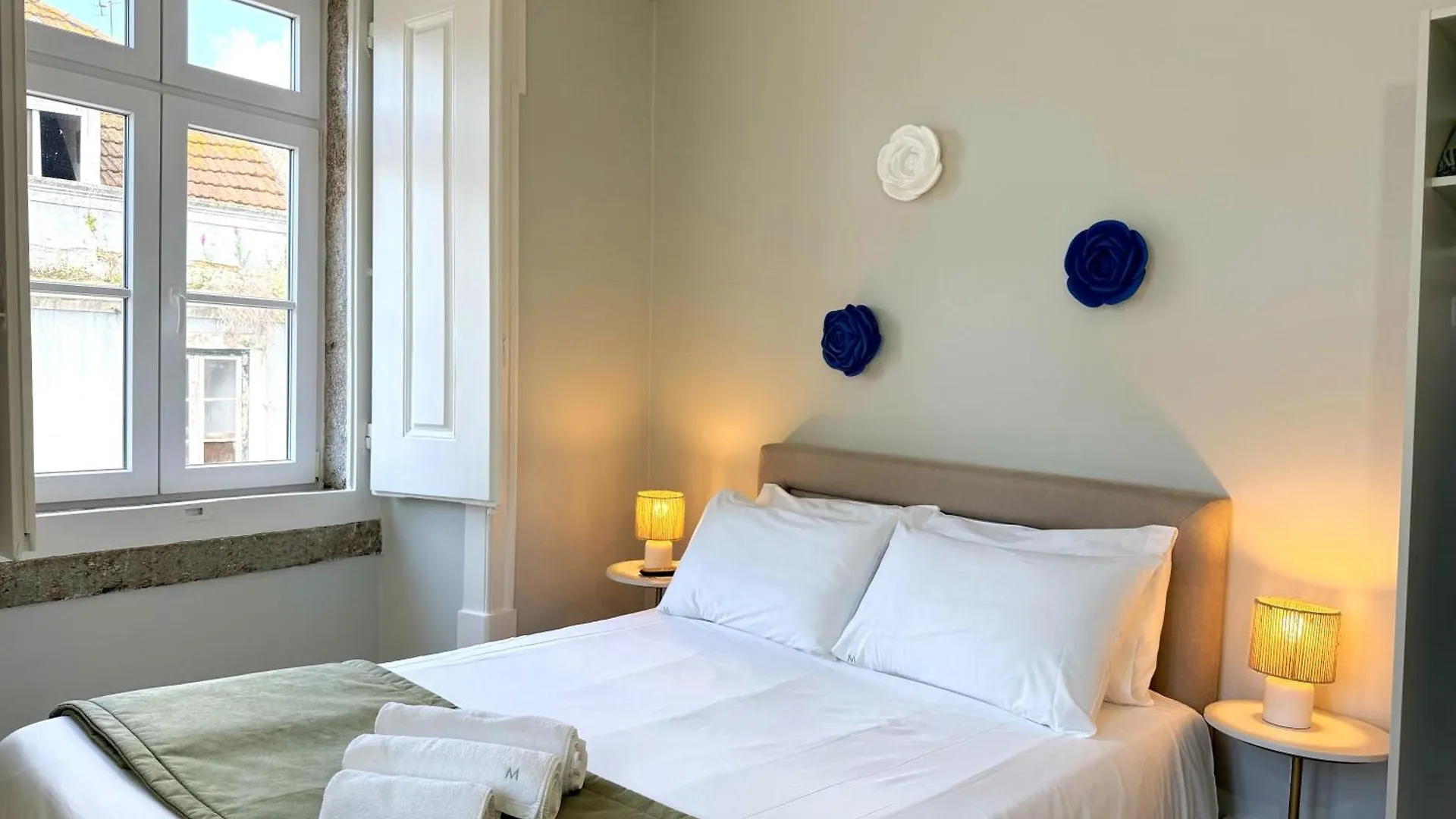 Metropolitan Living Lisbon - Janelas Verdes 아파트