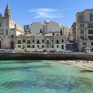 One In Se7en , San Giuliano Malta