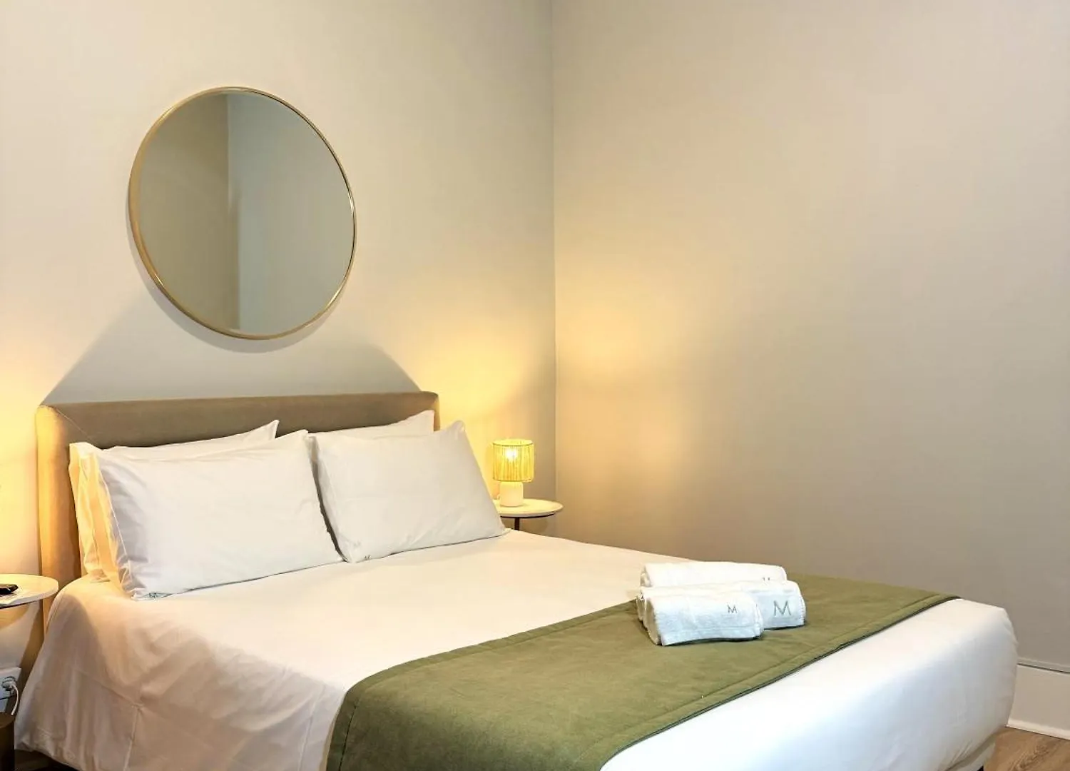 Metropolitan Living Lisbon - Janelas Verdes Португалия